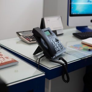 مقایسه تلفن‌های سنتی، سانترال و وویپ